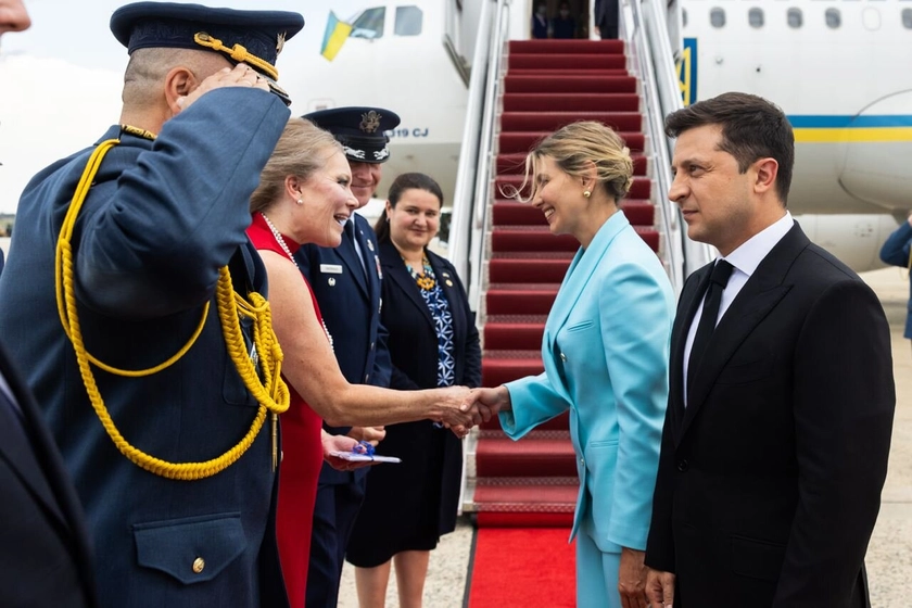 Zelensky arrives to Washington to meet Blinken, Granholm, Biden