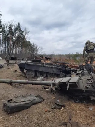 جاؤوا وقصفوا وغادروا – التقدم الفاشل لروسيا في شمال أوكرانيا