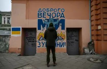 Ukrainian Graffiti Artists In Odesa Thumb Their Noses At War