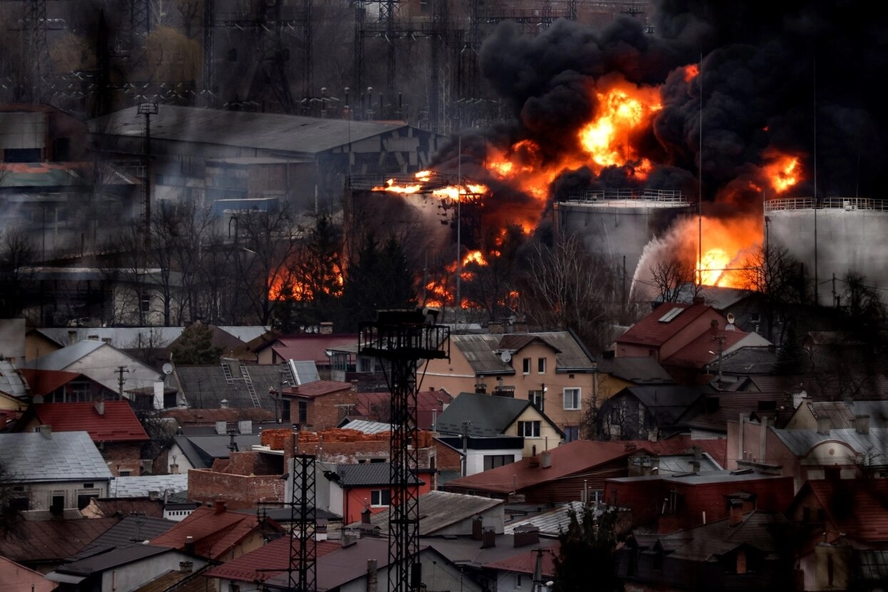 Explosion Reported at Russian Arms Depot Near Belgorod Close to Ukraine Border