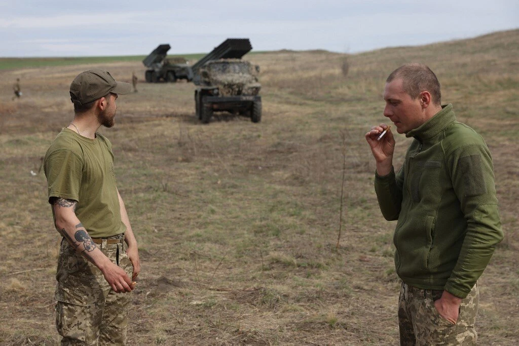 Donbas fighting shifts to Severodonetsk, key Ukrainian supply road under Kremlin fire
