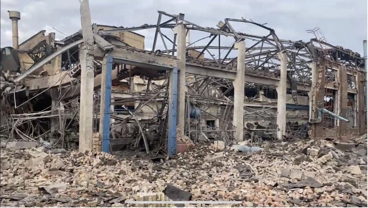 Smoke and Mirrors: Russian Propaganda Masks Kyiv and Donetsk Attacks