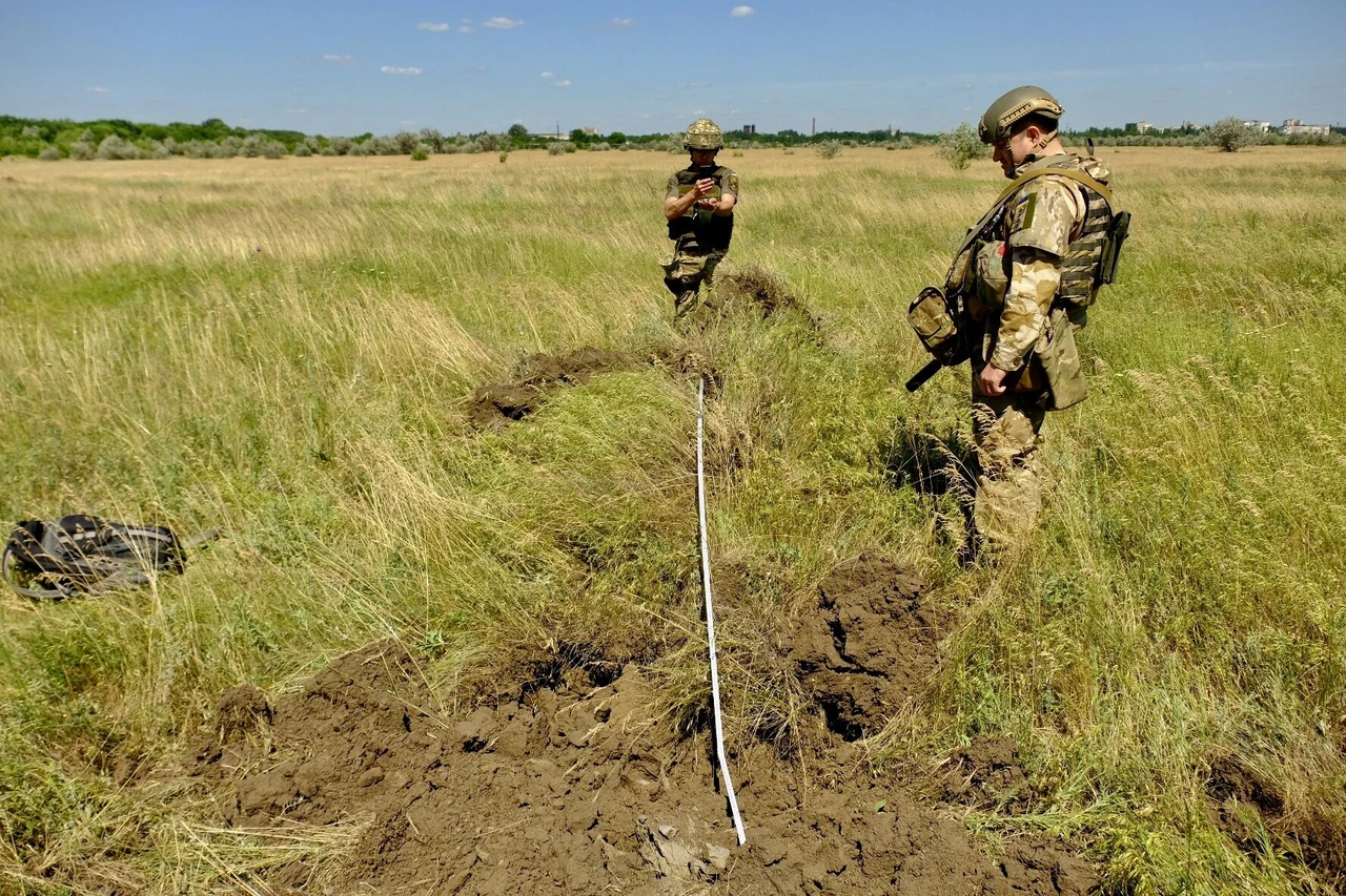 Dispatch – War of Centimeters: On Duty in Ukraine’s Shrapnel Fields