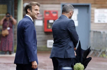 Macron Loses Parliamentary Majority