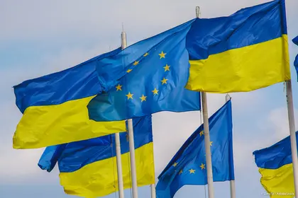 Ukraine and Moldova Receive EU Candidate Status