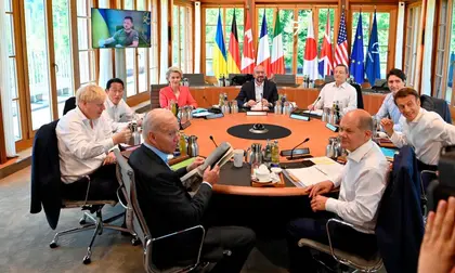 Eurotopics – Держави G7 обіцяють подальшу допомогу Києву