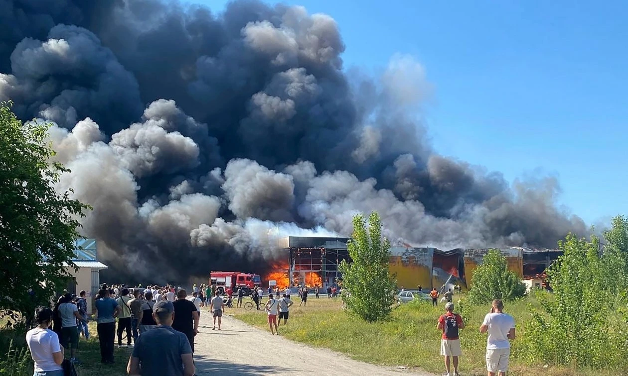 Eurotopics – Attack on Shopping Centre in Kremenchuk
