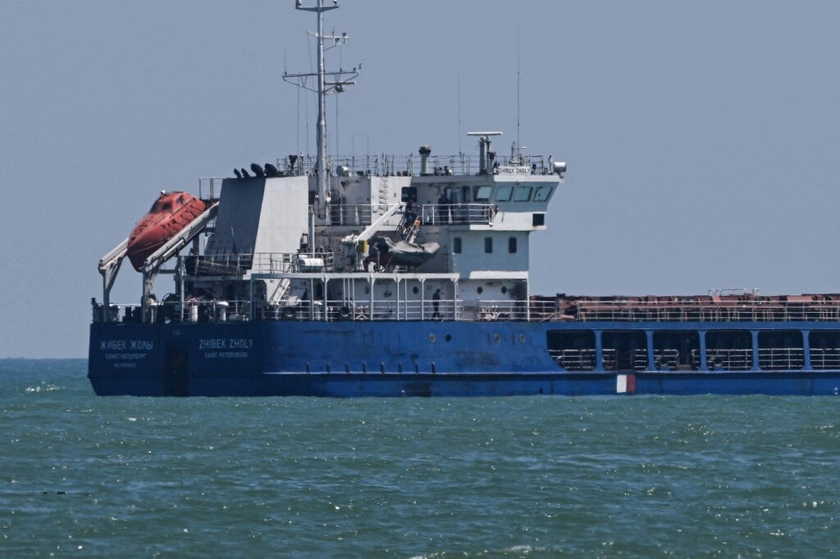 Turkey releases Russian ship with stolen Ukrainian grain;  MFA summons Turkish ambassador