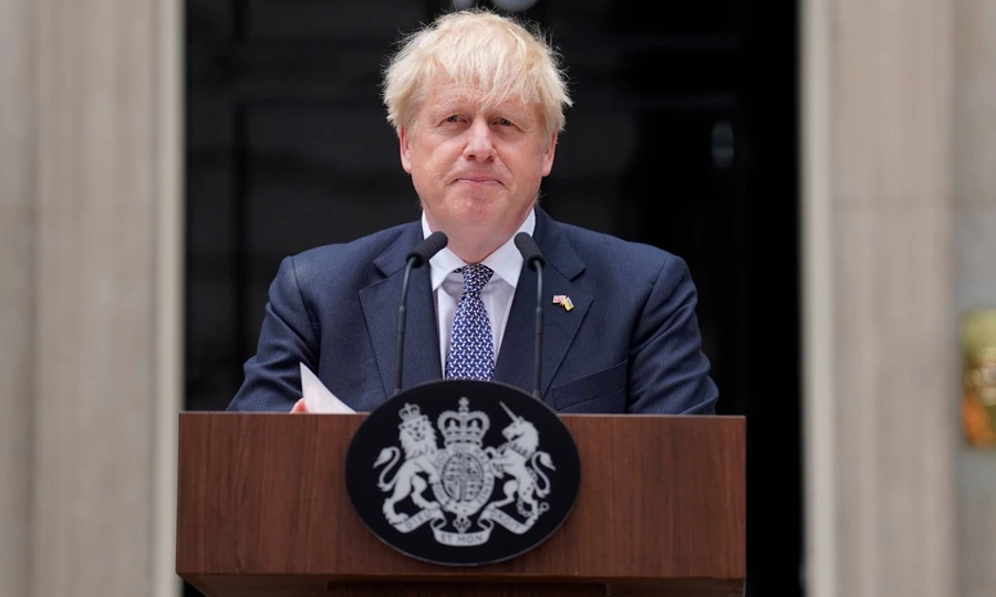 Eurotopics – Johnson Gives Up Tory Leadership After Wave of Resignations