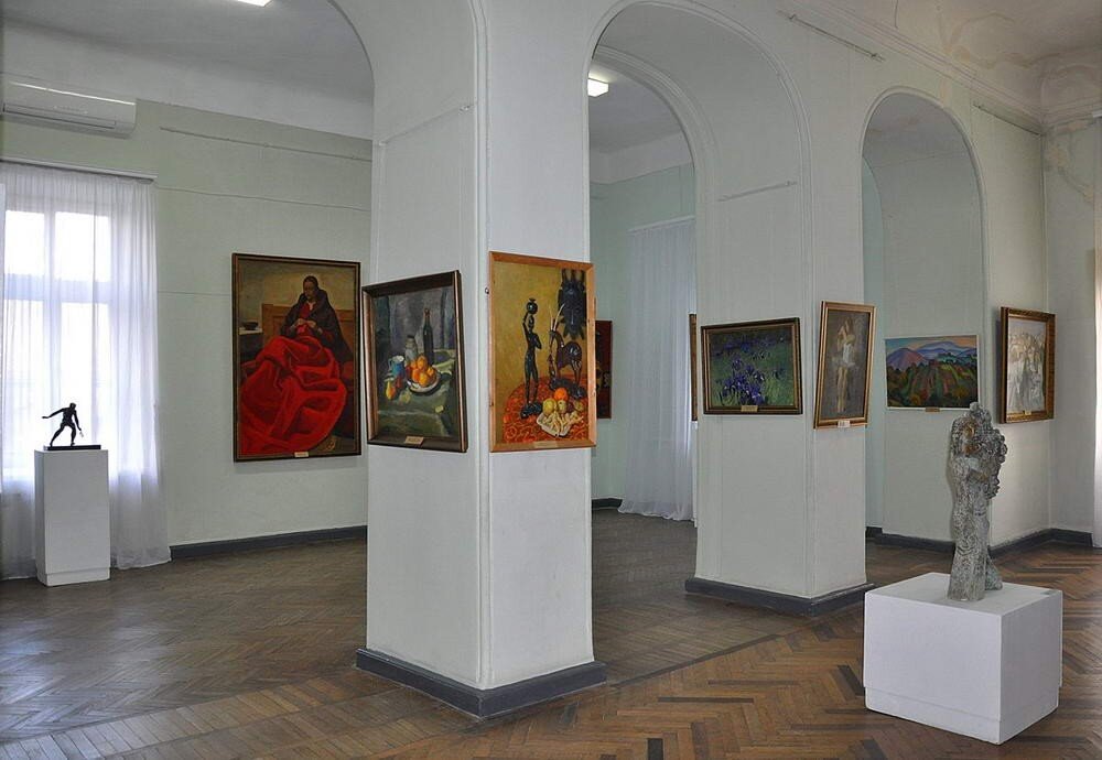 Shovkunenko Regional Art Museum, in Kherson, Captured by Russian Occupiers