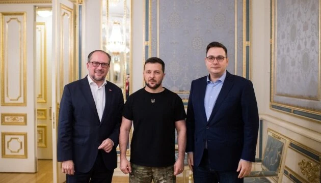 Zelensky Meets with Foreign Ministers of Austria, Czech Republic