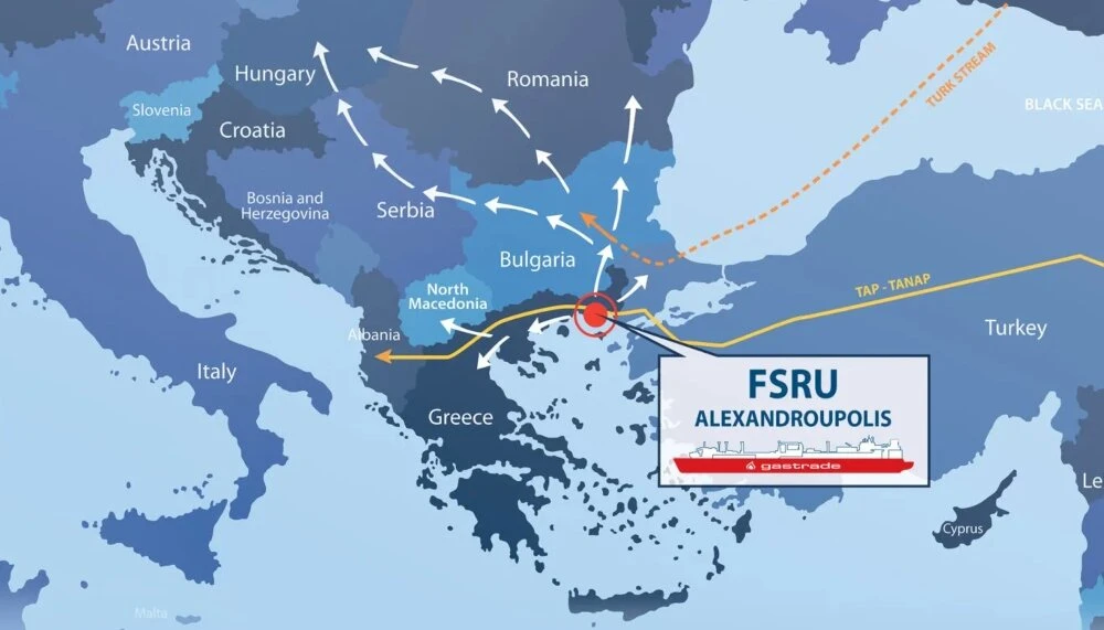 Strategic Port Access in Greece Supports Ukraine – US Defense Secretary