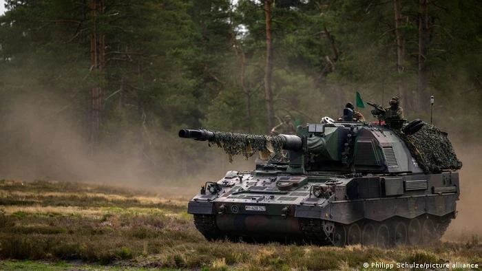 German Govt Approves Sale of 100 Self-Propelled Howitzers to Ukraine
