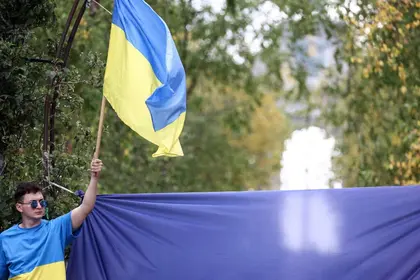 Останнє опитування показало, що українці дивляться в майбутнє з оптимізмом