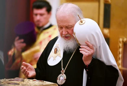 Володимир Гундяєв поступово втрачає свій образ «патріарха Кирила» на світовій арені