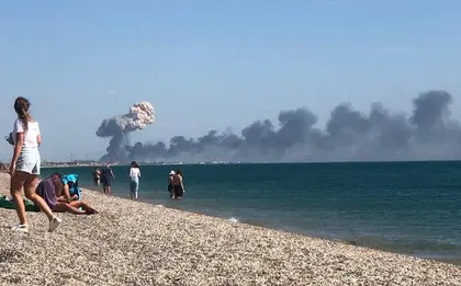 BREAKING: Ukrainians Strike Russian Military Airbase in Crimea – Huge Explosions