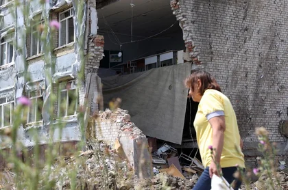 Ukraine Seeks to Evacuate Two-Thirds of Donetsk Population Before Winter