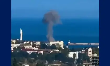تجدد الانفجارات في شبه جزيرة القرم.. طائرة مسيرة تضرب مقر أسطول البحر الأسود الروسي
