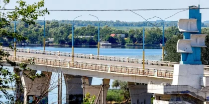 Russian Army Building Crossing to Move Equipment in Kherson