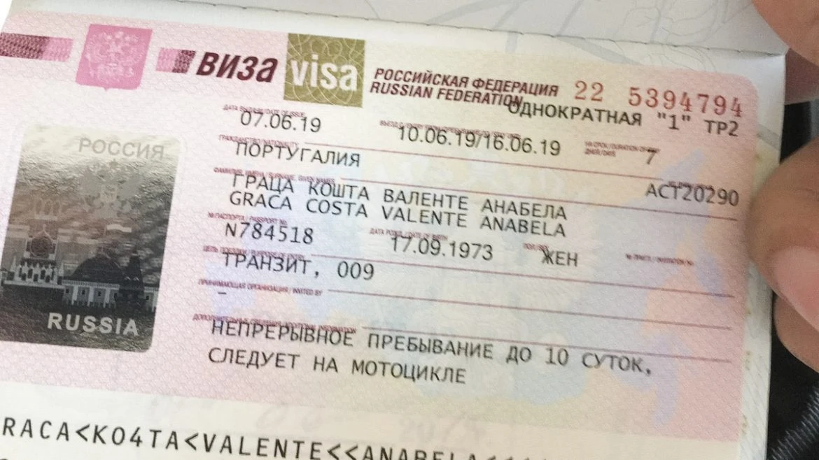 US and EU Come Out Against Total Ban on Russian Visas
