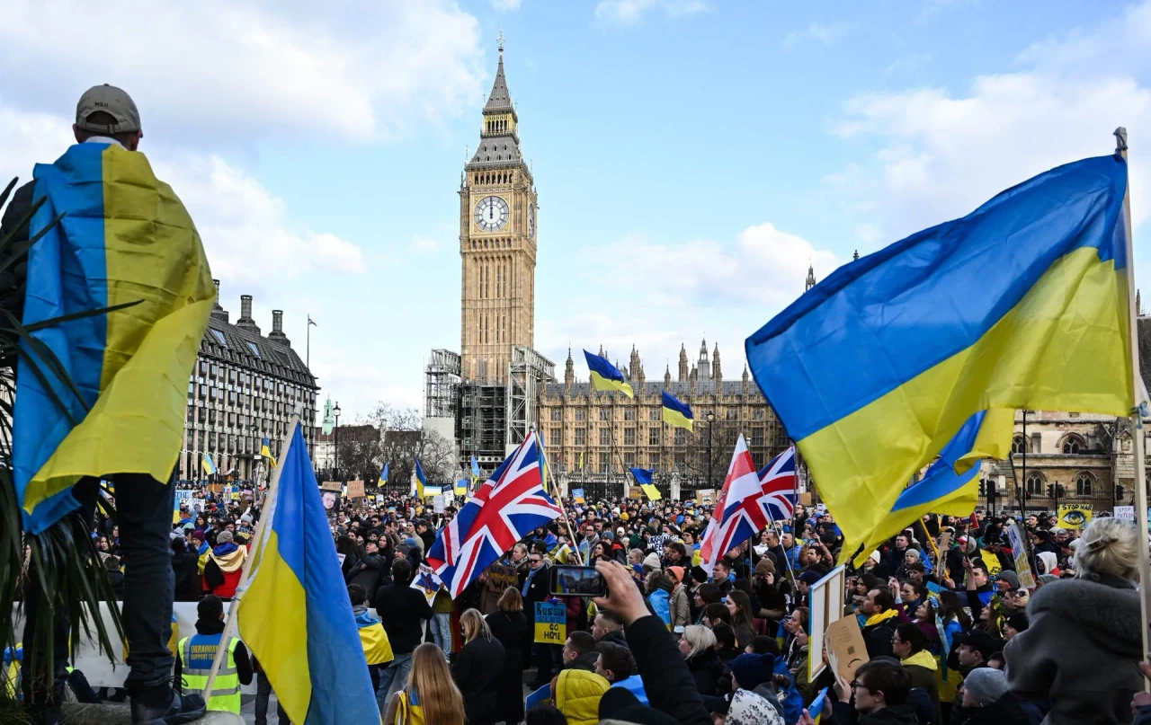 UK Gave Ukraine £2.3 billion Worth of Military Aid