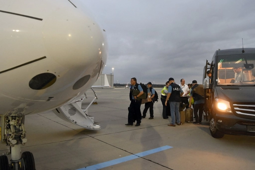 IAEA Team Heads to Ukraine Nuclear Plant, as Offensive Launched in South