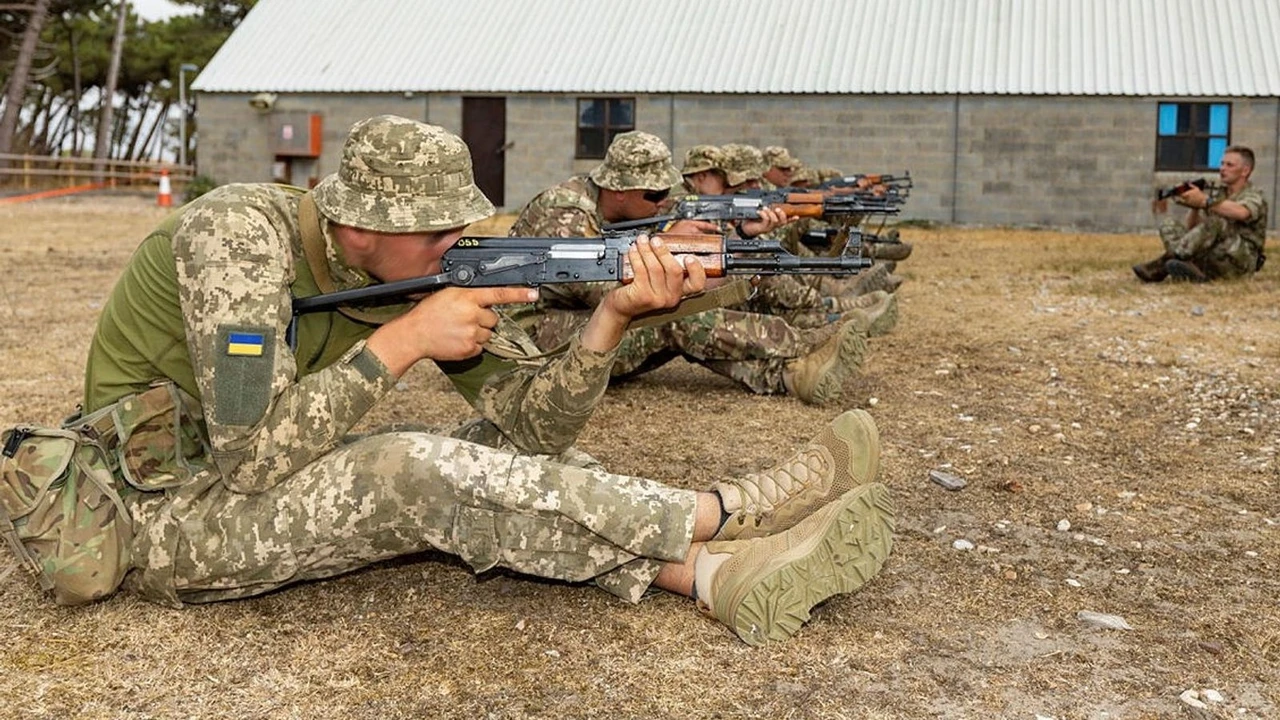 UK Expands Programme Preparing Ukrainian “Citizen Soldiers” to Fight Russia