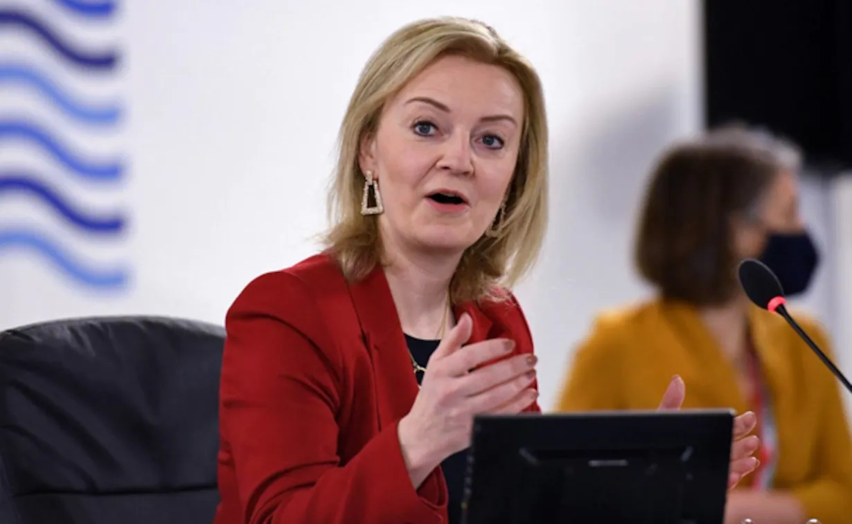 Liz Truss Makes First Call to President Zelensky