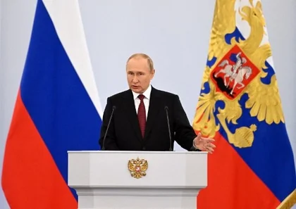 Путін каже, що Захід заздрить величі Росії