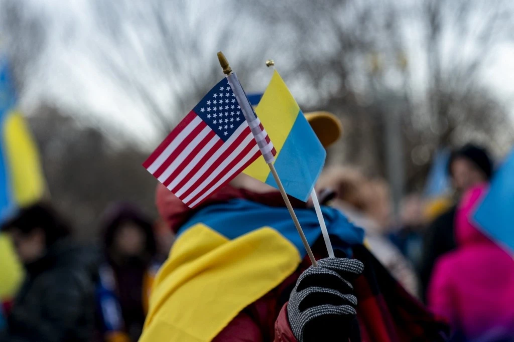 US Law on Lend-Lease for Ukraine Enters into Force