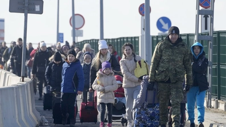 Ukraine to Ease Travel Ban for Under-22s