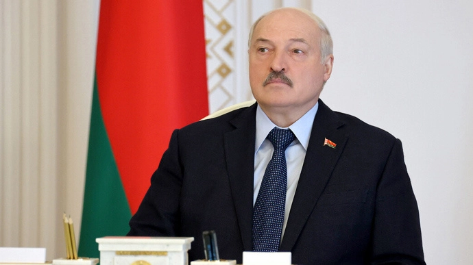 Лукашенко оголосив про розгортання в Білорусі спільного з РФ угруповання військ