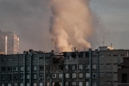 Breaking: Russians Attack Kyiv with Kamikaze Drones