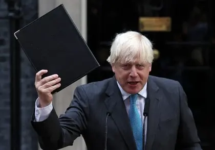 «Я повернусь»: Борис Джонсон може повернутися на пост прем’єра Британії після відставки Трасс