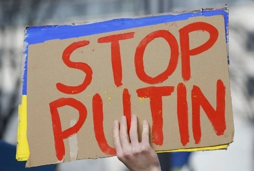 Putin Wants to Use Nuclear Weapons. How to Stop Him?