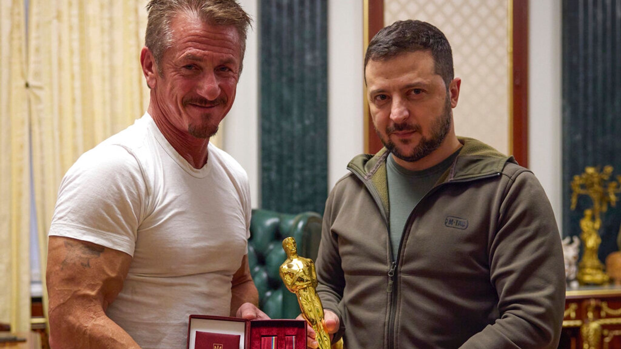 Sean Penn Gives His Oscar to Zelensky During Kyiv Visit