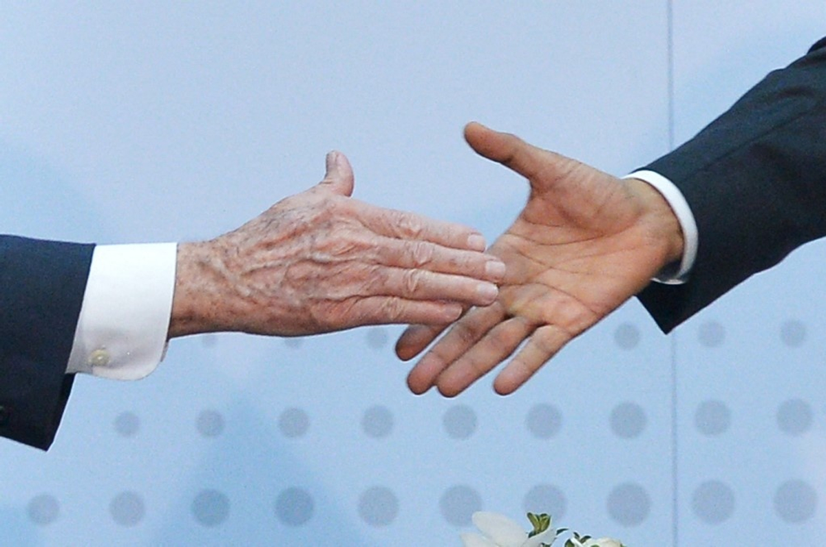 Opinion: Don’t Let the World Roll Back to the Past