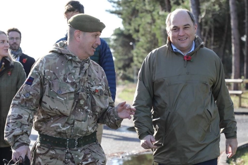 UK To Provide 1,000 Surface To Air Missiles