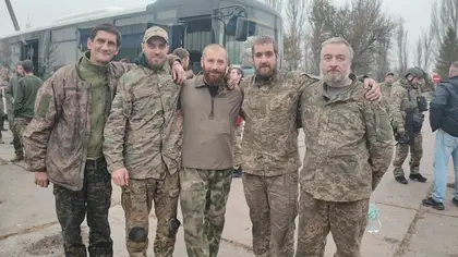 45 Ukrainian Prisoners of War Return from Russian Captivity