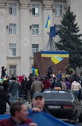 ‘We are Ukraine’: Locals Hail Russian Retreat From Kherson