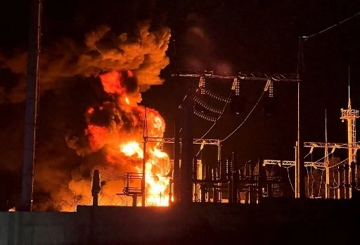 Ukraine Hits Russian City to Knock Out Power, Heating