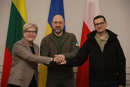 Ukraine, Poland and Lithuania Sign Joint Statement