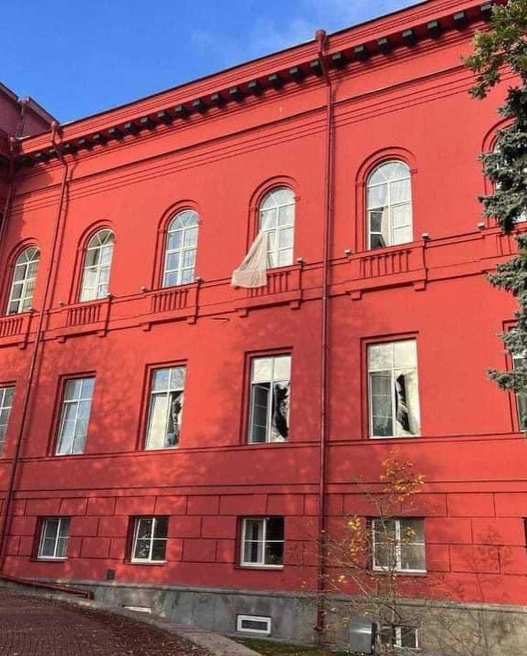 Red building of Taras Shevchenko University