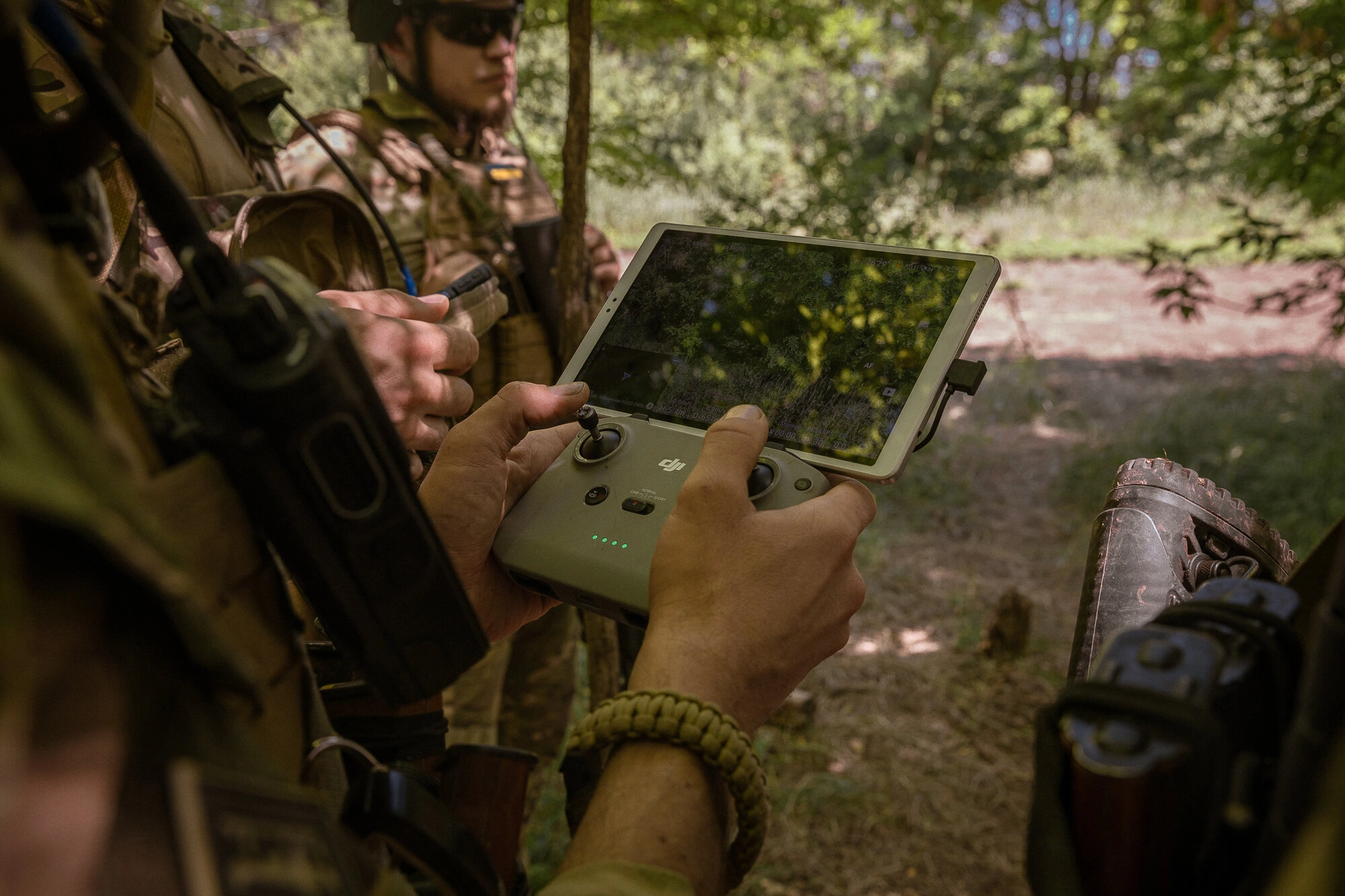 Makson”, commander of the 3rd Company in one of the infantry battalions of the Azov Special Operations Force (SSO) Regiment, looks on during a reconnaissance patrol in the Mykolaiv-Kherson sector /  &#8220;Максон», командир 3-ї роти одного з піхотних батальйонів полку ССО «Азов», спостерігає за місцевістю під час розвідувального патрулювання на ділянці Миколаїв – Херсон.