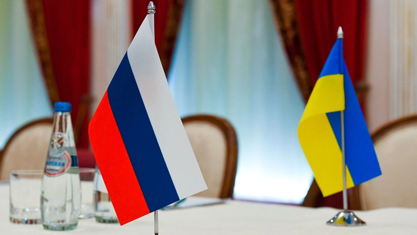 Зростає тиск на Україну з вимогою припинити війну