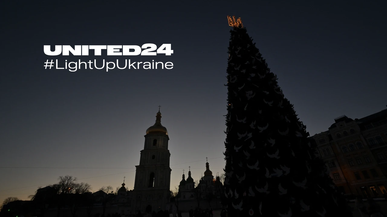 Christmas Lights Around World to Go Dark in Solidarity with Ukraine