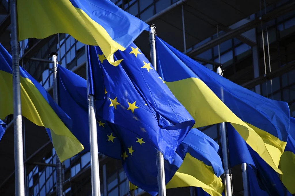 Borrell: EU Resolved to Continue Standing by Ukraine in 2023