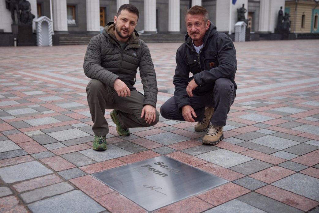 Volodymyr Zelenskyy and Sean Penn, an actor and film director. Photo by the Presidential Office