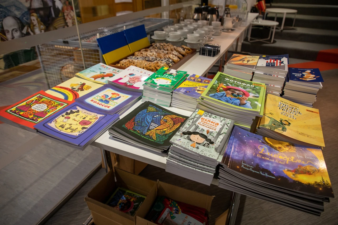 До Британії надійшло понад 16 тисяч дитячих книжок українською мовою