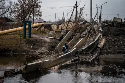 Strikes in East Ukraine Despite Putin's Ceasefire Order